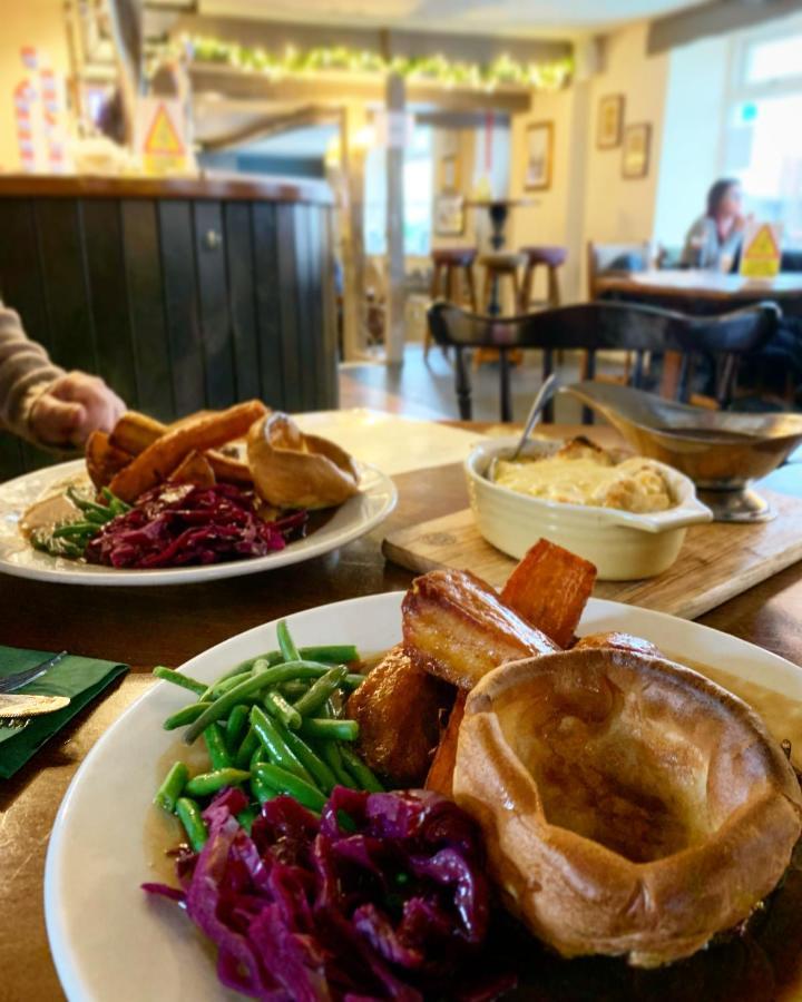 The Coach And Horses Inn Chepstow Luaran gambar