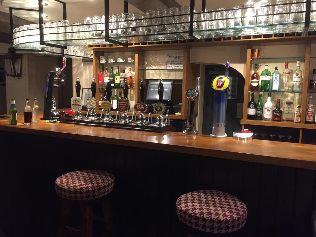 The Coach And Horses Inn Chepstow Luaran gambar