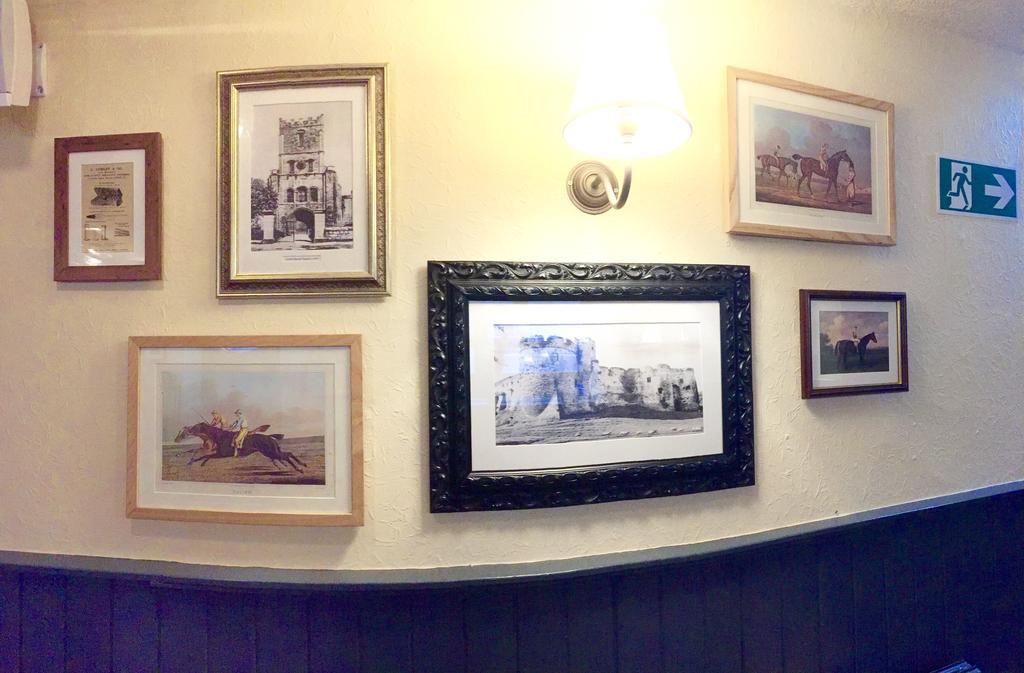 The Coach And Horses Inn Chepstow Luaran gambar