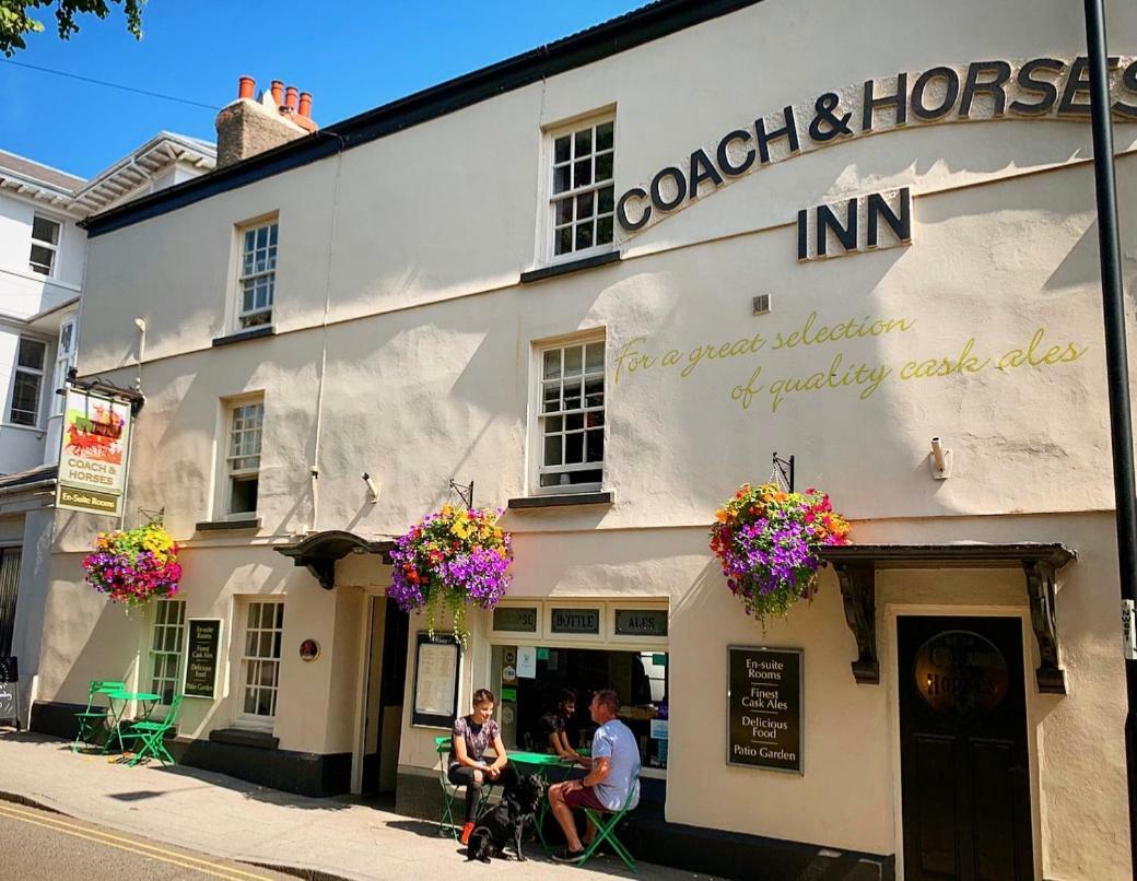 The Coach And Horses Inn Chepstow Luaran gambar